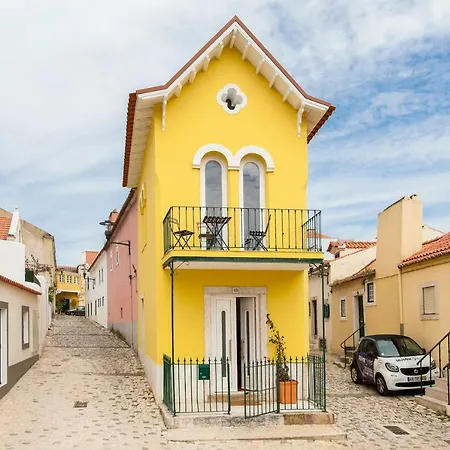Apartment Lisbon Sea Side Chalet *