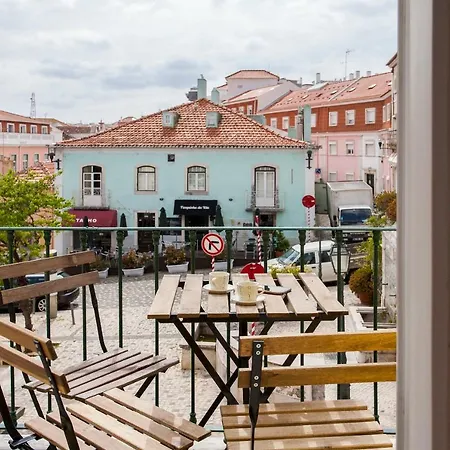 Apartment Lisbon Sea Side Chalet *