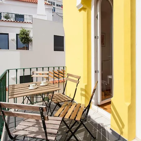 Lisbon Sea Side Chalet Apartment Paco de Arcos