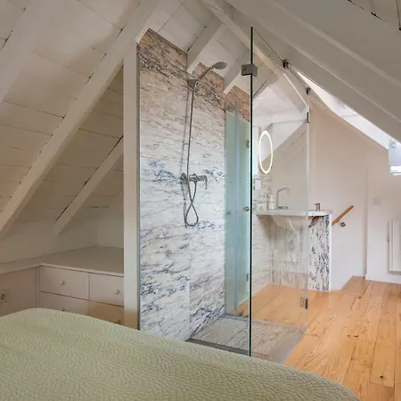 Lisbon Sea Side Chalet Paco de Arcos