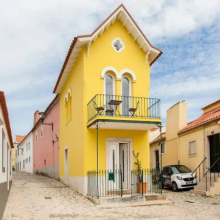 Lisbon Sea Side Chalet Paco de Arcos